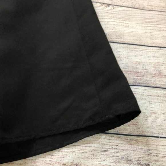 Express Black Pleated Skirt Size 0 - Picture 3 of 4